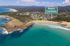 Beach Cockatoo 2Bed Steps from Sand, perfect surf getaway, Corindi Beach